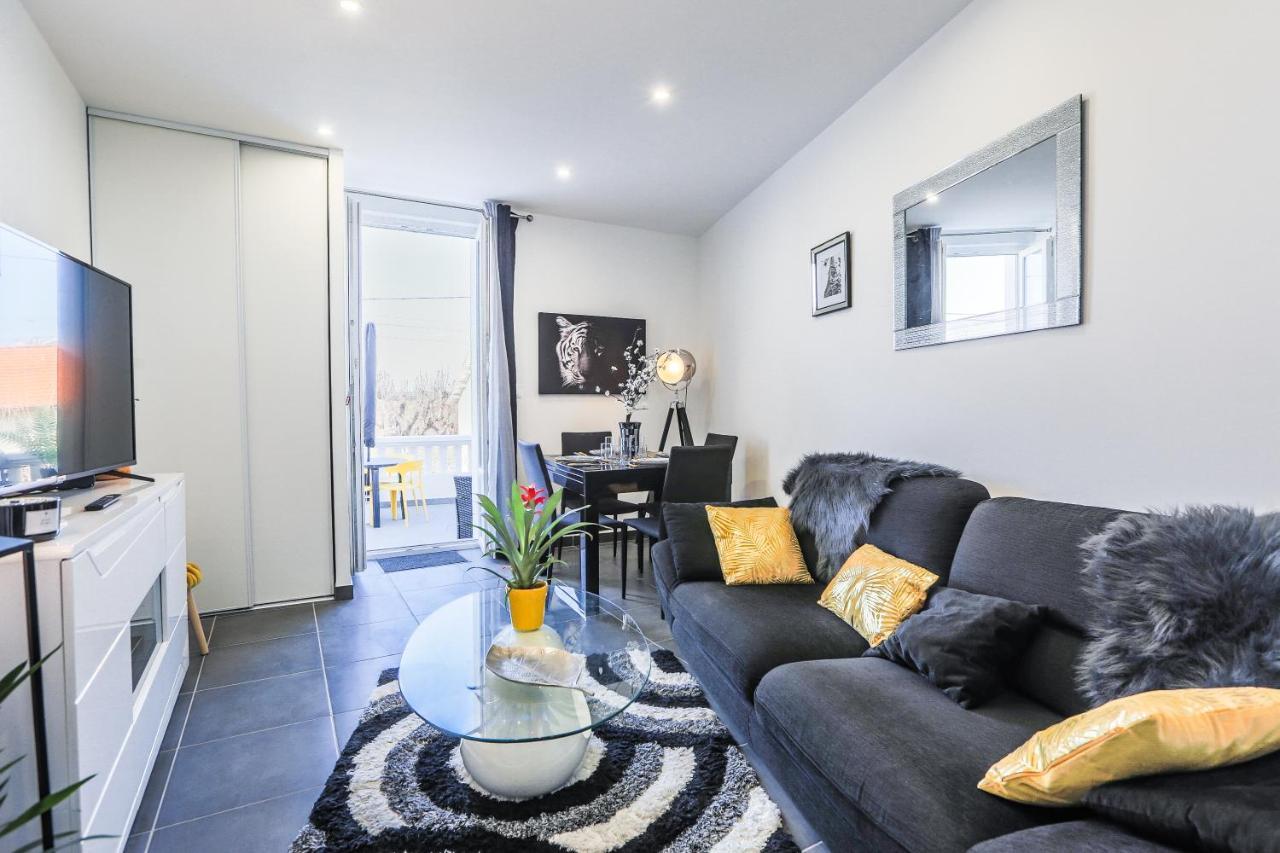 Cabana & Terrasse Apartment แคลร์มงต์-แฟร์รองด์ ภายนอก รูปภาพ